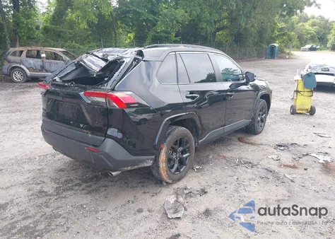 2022 Toyota Rav4 Xle z USA, uszkodzony, nr VIN 2T3W1RFV5NC189098